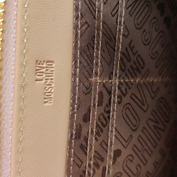 Brand new Love Moschino studded light pink wallet - Picture 5 of 7